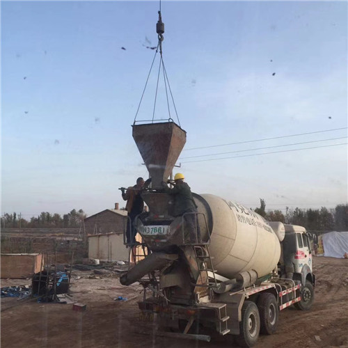 华池县“精准瞄准”—— 吊车的 “定位导航” 技术